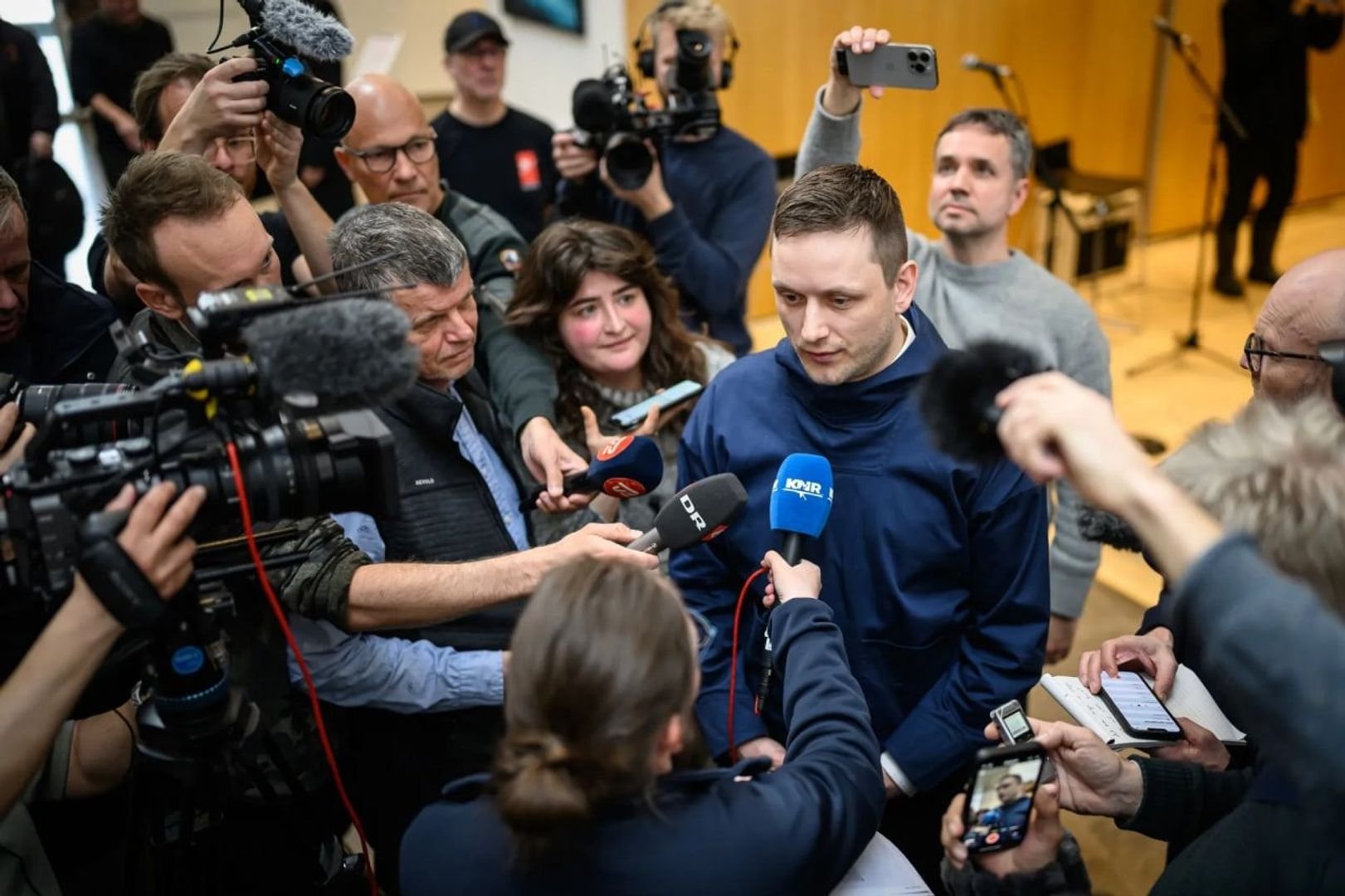Post media